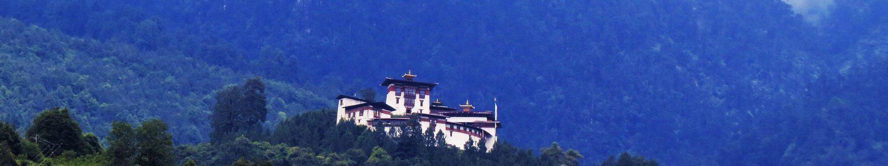   Gasa Dzong (Tashi Thongmon Dzong, The Fortress of the Victorious Black Hat)