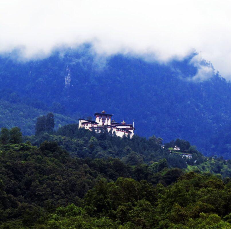 Gasa Dzong (Tashi Thongmon Dzong, The Fortress of the Victorious Black Hat)