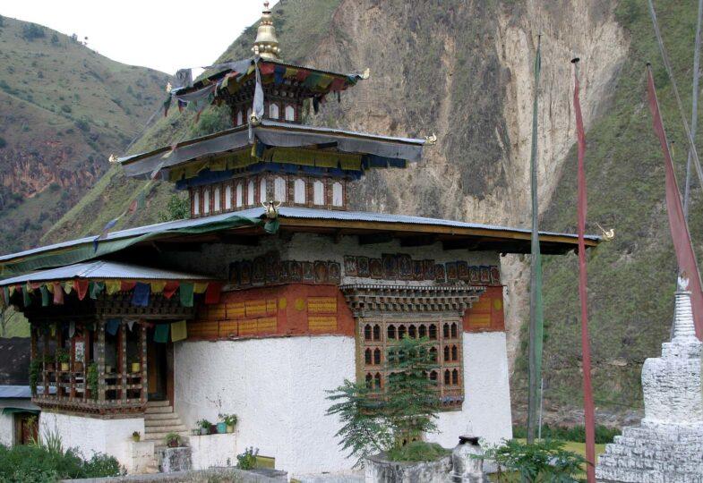 Gomphu Kora Lhakhang (in Trashi Yangtse) Image