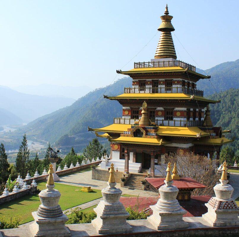 Khamsum Yulley Namgyal Chorten